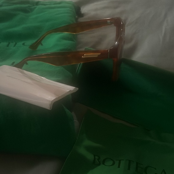 Bottega Veneta Sunglasses main image 9